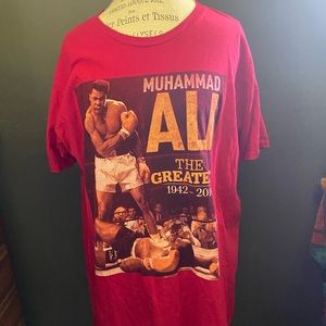 Red Muhammad Ali “Ali the Greatest” short sleeve tshirt sz XL